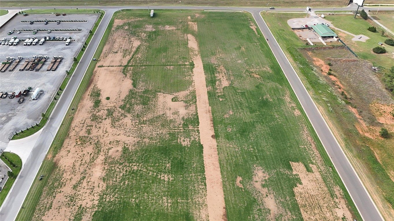 7 E Waylon Cir Weatherford, OK 73096 - Thumbnail 5