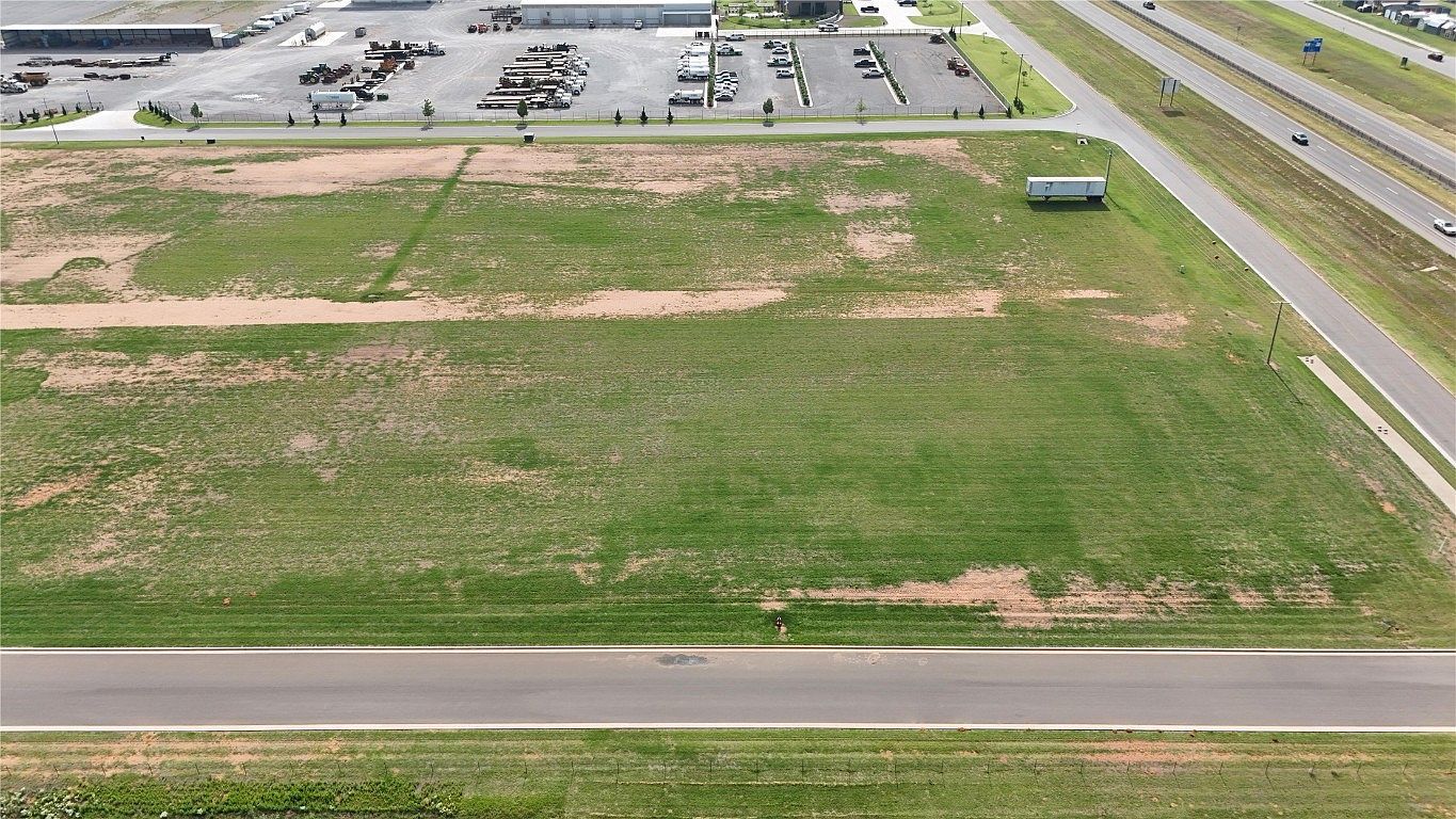 15 E Waylon Cir Weatherford, OK 73096 - Thumbnail 5