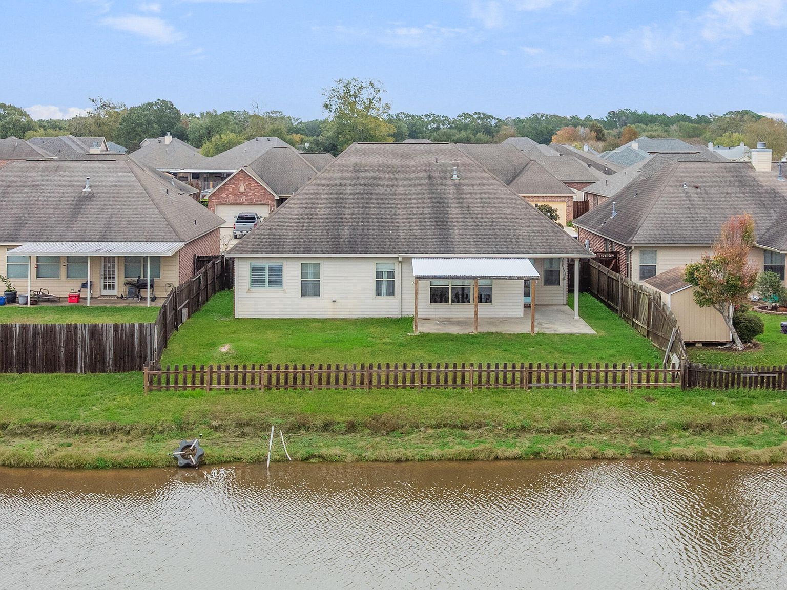 114 Still Waters Rd Broussard, LA 70518 - Thumbnail 5