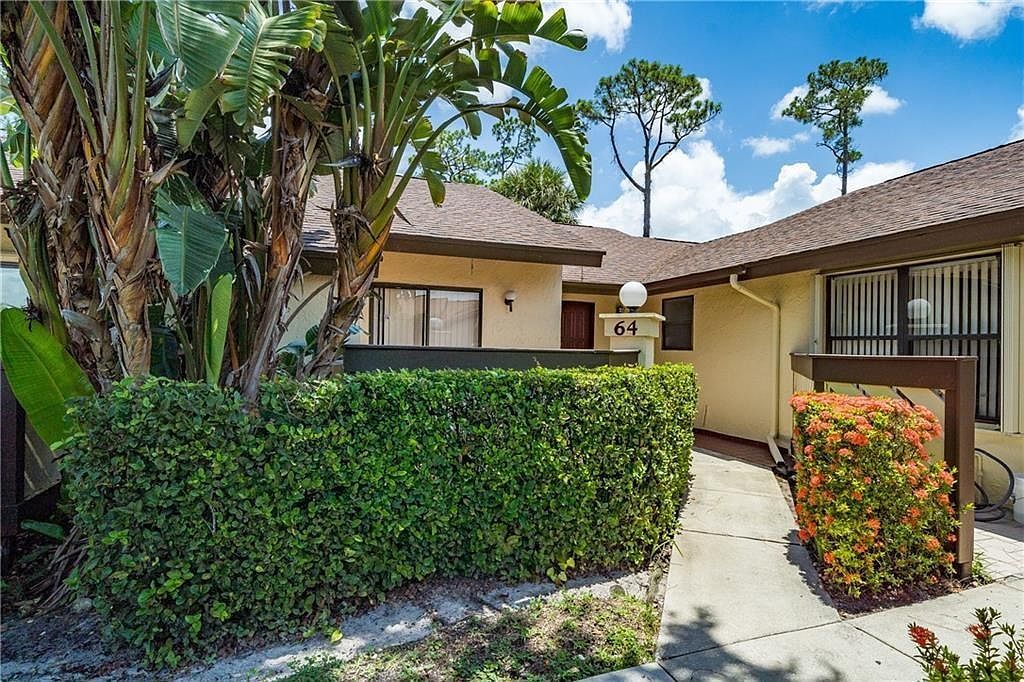 64 Macadamia Ct Royal Palm Beach, FL 33411 - Thumbnail 5