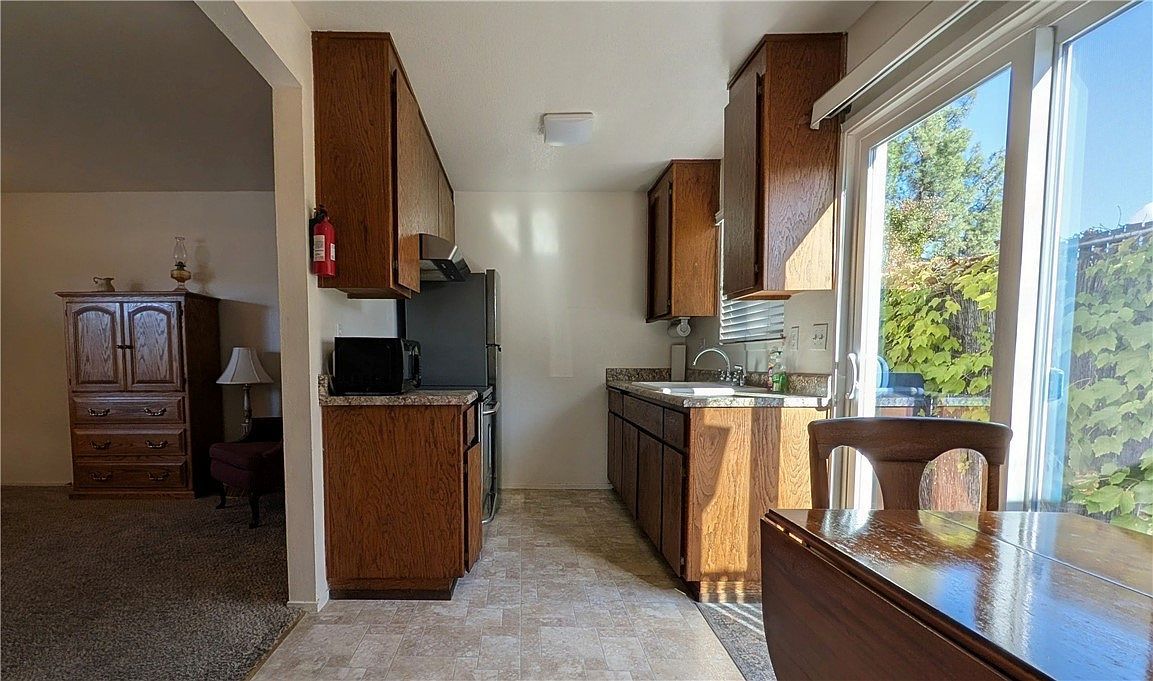 2375 Notre Dame Blvd APT 1 Chico, CA 95928 - Thumbnail 5