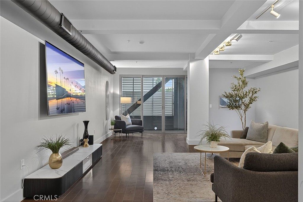 433 Pine Ave #102 Long Beach, CA 90802 - Thumbnail 5