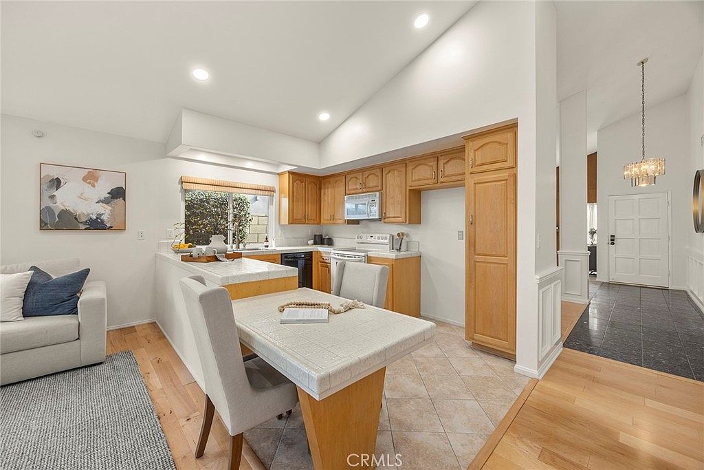 6347 Sombrero Ave Cypress, CA 90630 - Thumbnail 5