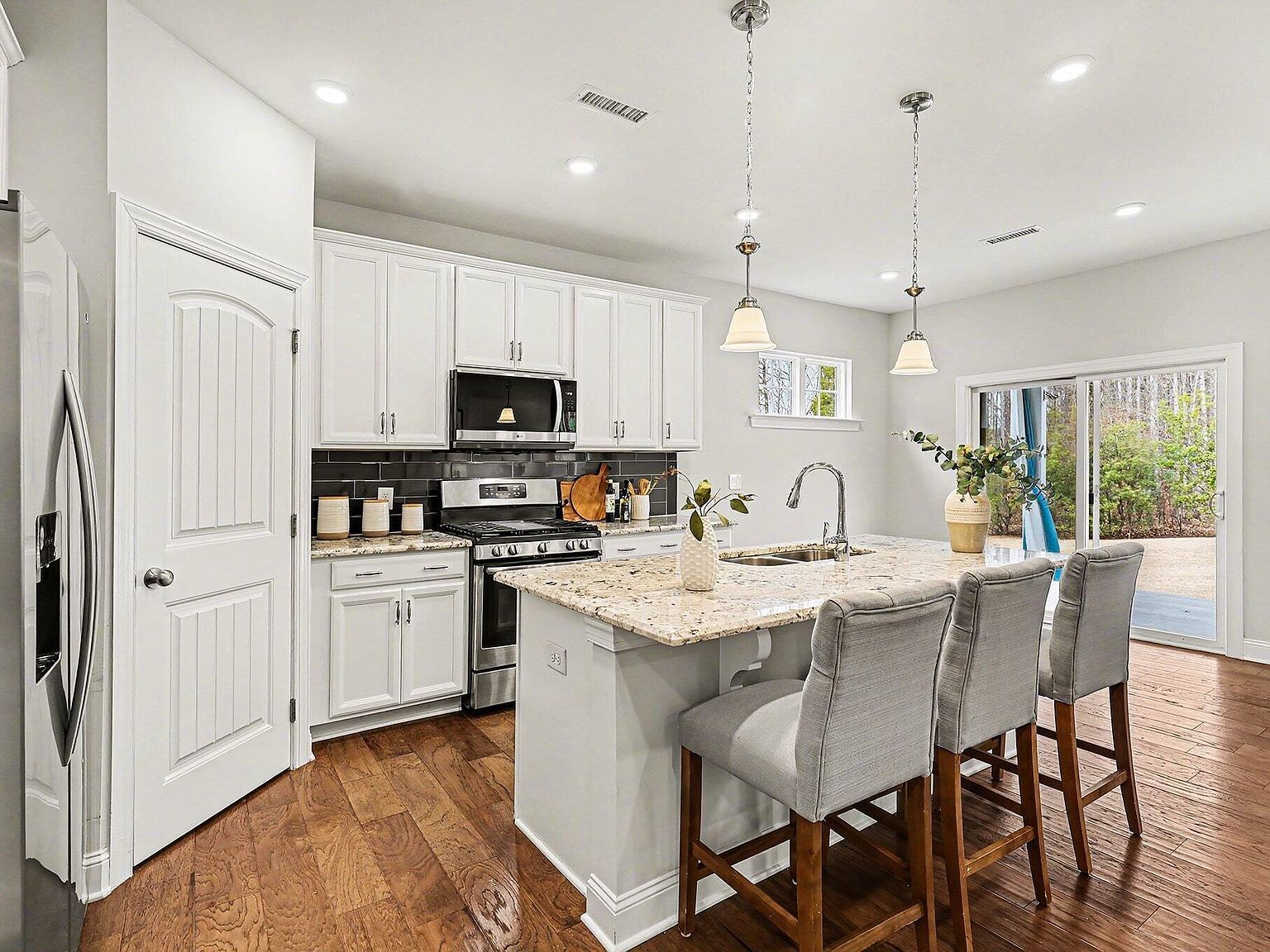 217 Silverhawk Ln Durham, NC 27703 - Thumbnail 5