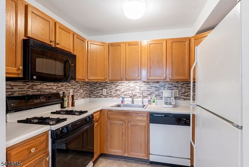 81 Park Ave Unit 2K Berkeley Heights, NJ 07922 - Thumbnail 5