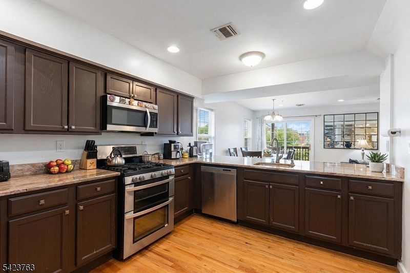 30 Mountain Ave #11 Paterson, NJ 07501 - Thumbnail 5