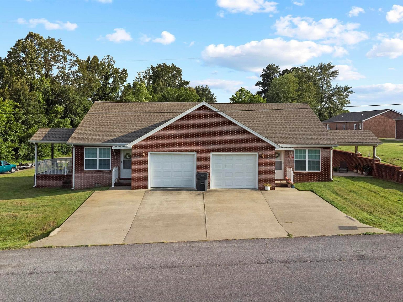 1223/1233 Clyde Elrod Ave Kevil, KY 42053 - Thumbnail 5