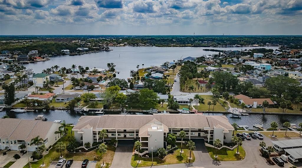 8210 Aquila St APT 218 Port Richey, FL 34668 - Thumbnail 5