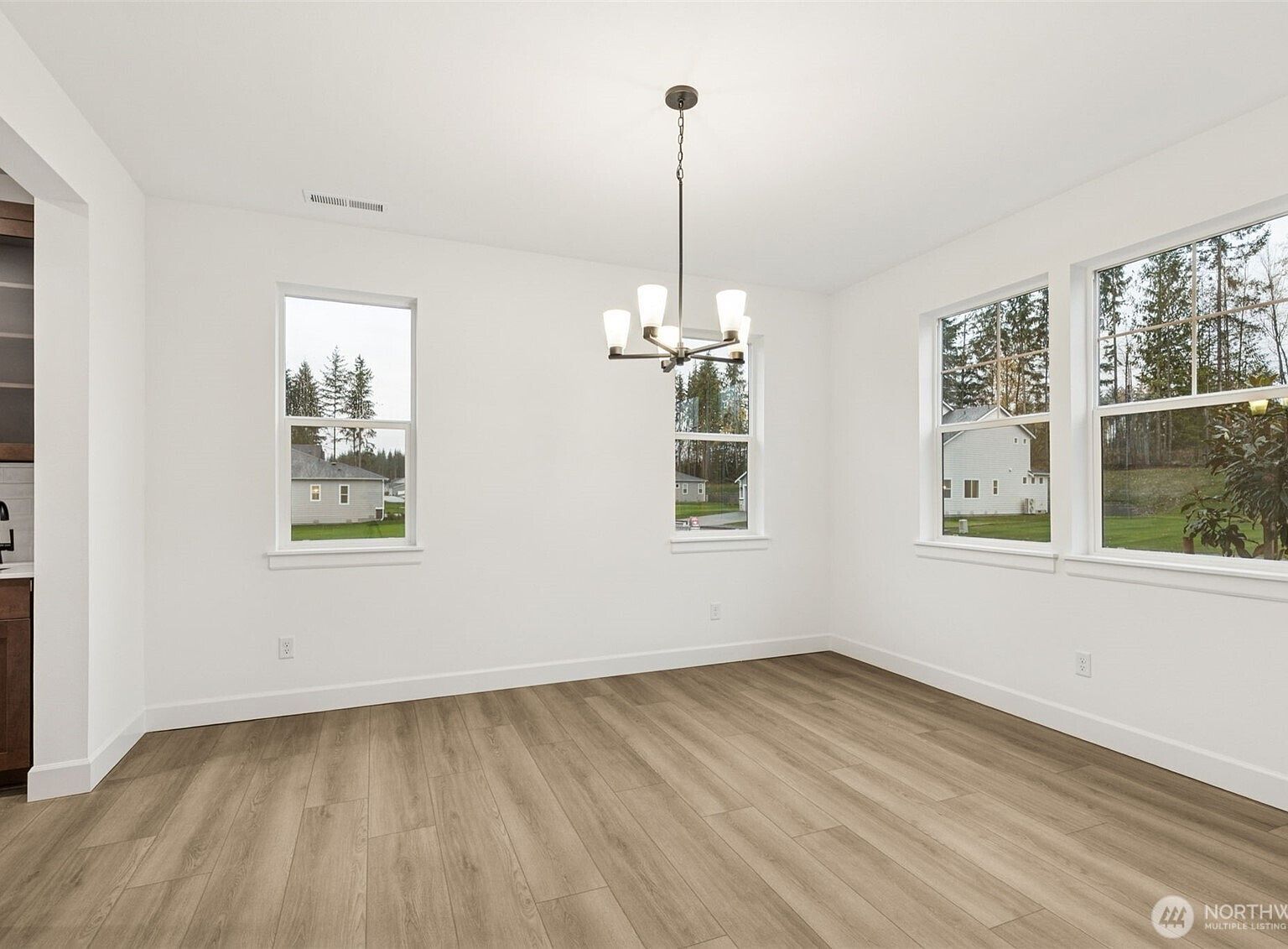 10505 134th Dr NE #104 Lake Stevens, WA 98258 - Thumbnail 5