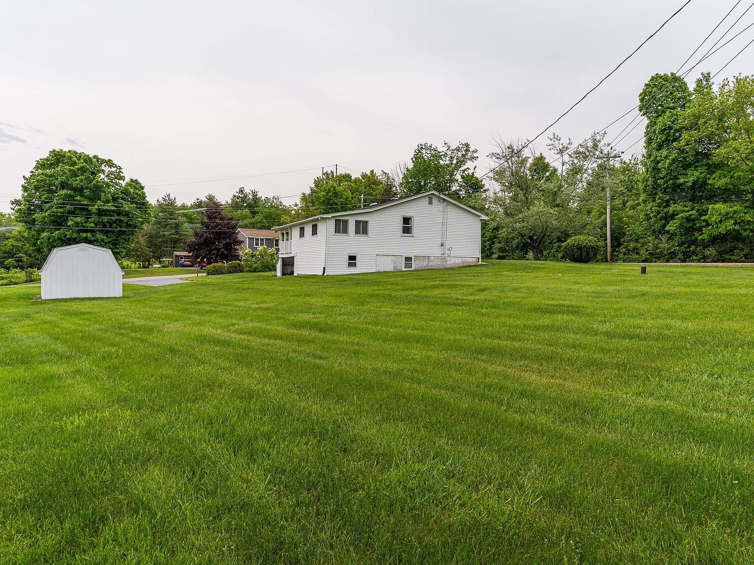 2 Roy St Raymond, NH 03077 - Thumbnail 5