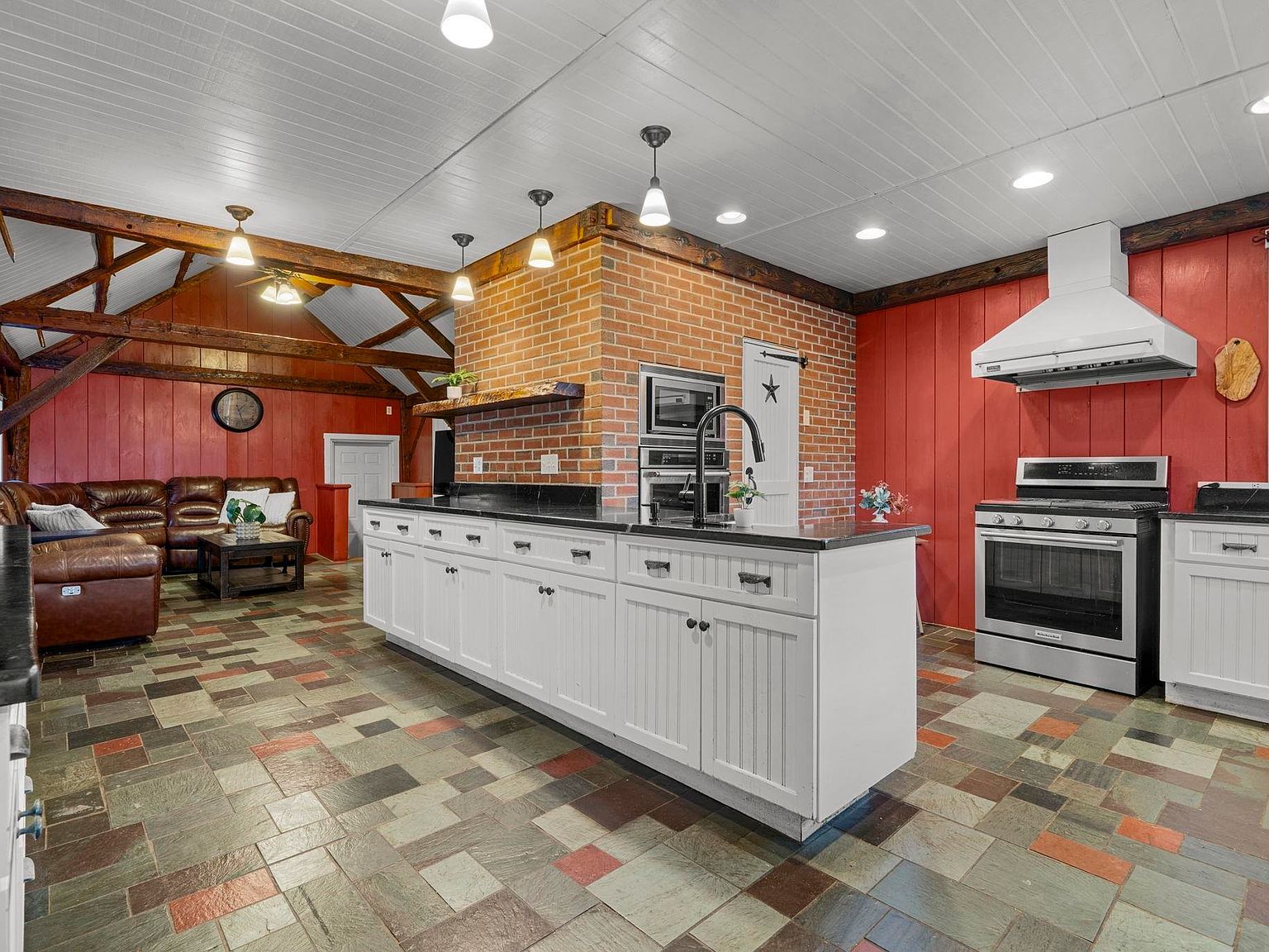 27 Old State Rd Epping, NH 03042 - Thumbnail 5