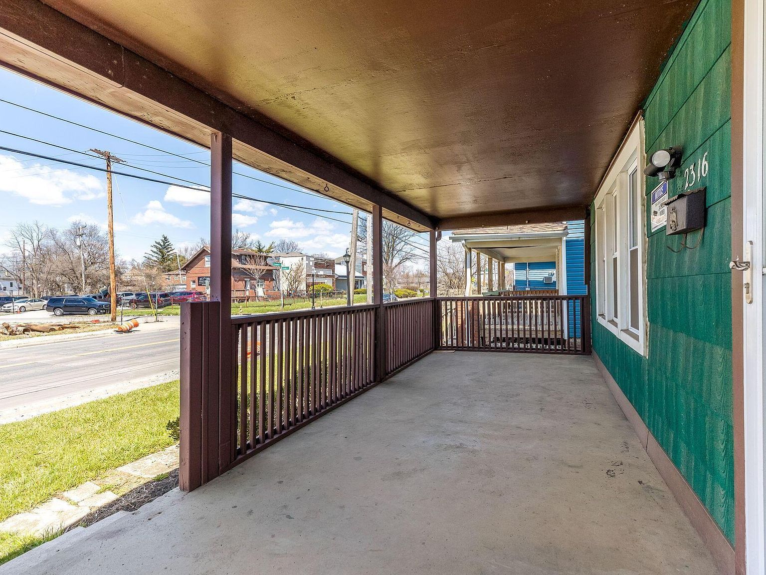 2316 Cleveland Ave Columbus, OH 43211 - Thumbnail 5