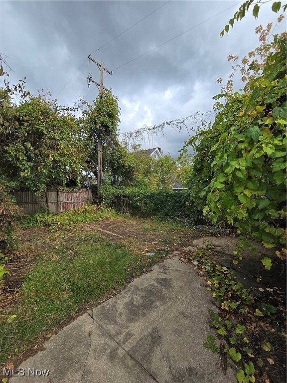 853 E 128th St Cleveland, OH 44108  | Multi Family