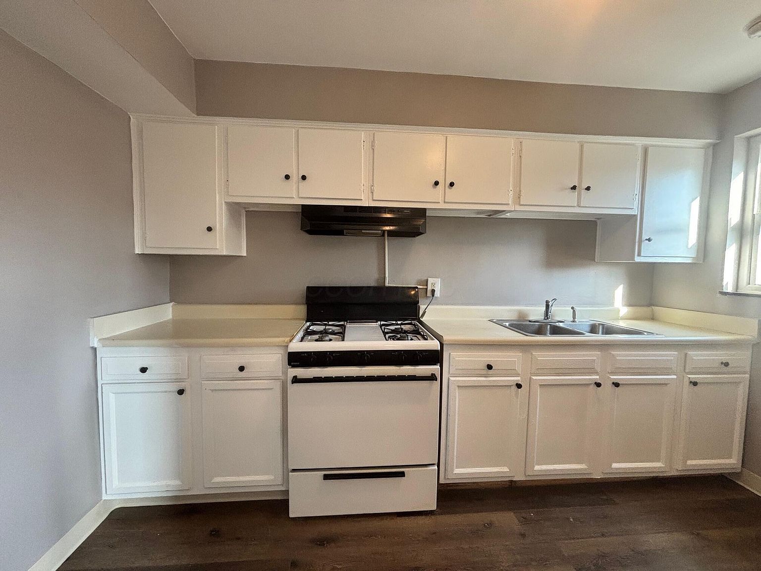 34 N Hampton Rd Columbus, OH 43213 - Thumbnail 5