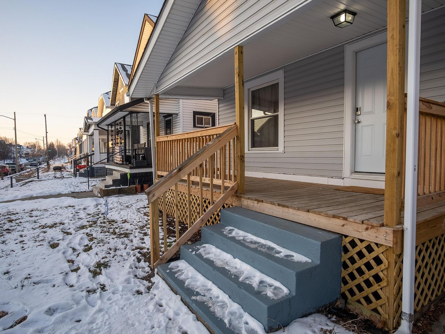 711 Seymour Ave Columbus, OH 43205 - Thumbnail 5