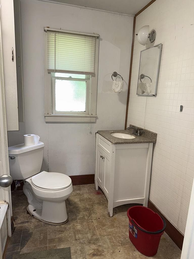 2331 10th St S Wisconsin Rapids, WI 54494 - Thumbnail 5