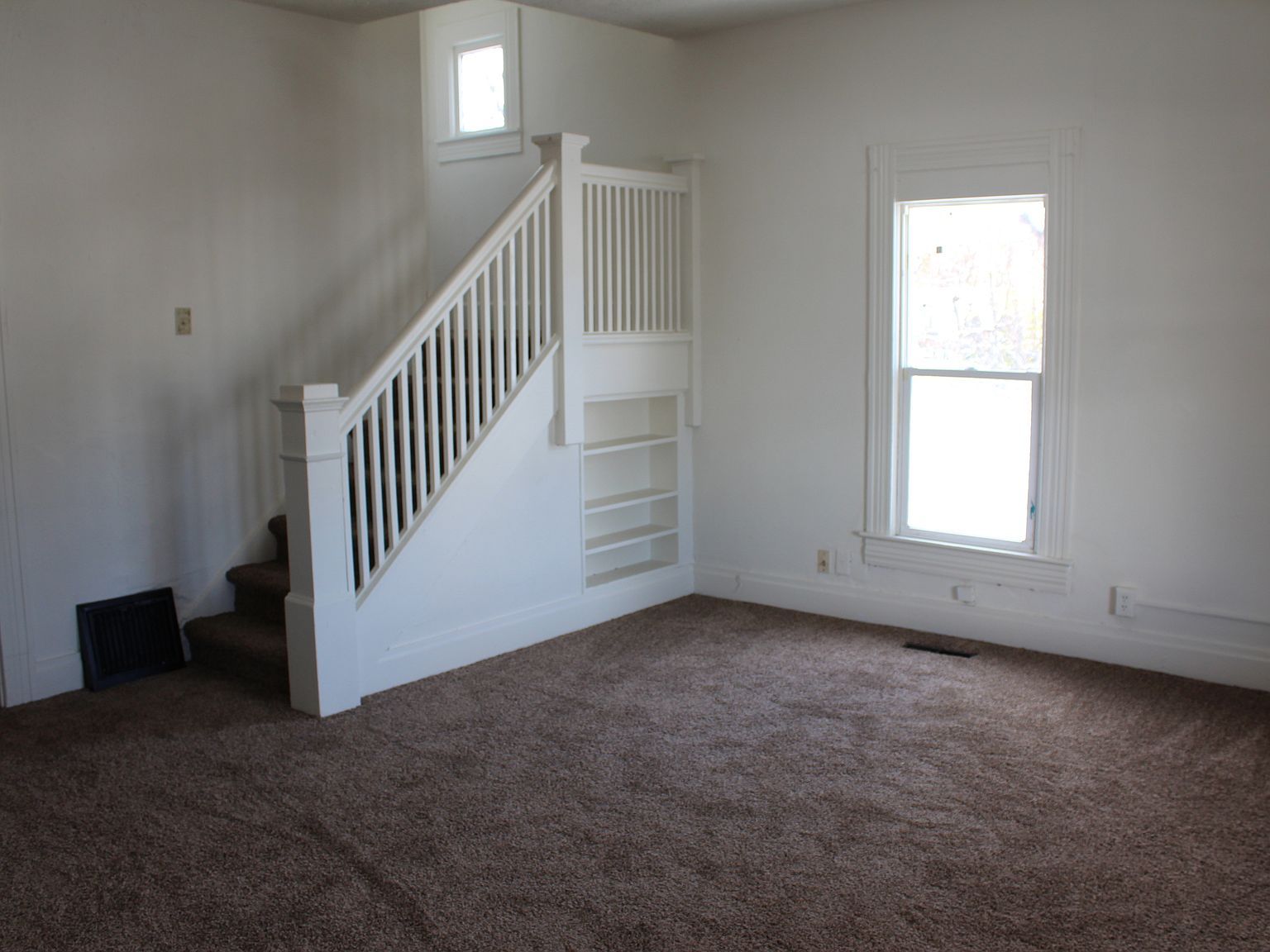 233 W 4th St Anderson, IN 46016 - Thumbnail 5