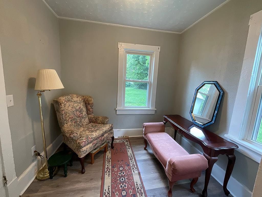 2504 Austinville Rd Austinville, VA 24312 - Thumbnail 5