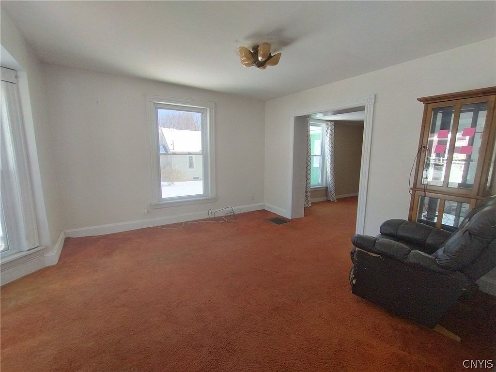 83 Westmoreland St Whitesboro, NY 13492 - Thumbnail 5