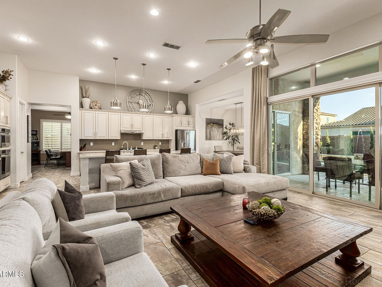 3785 E Strawberry Dr Gilbert, AZ 85298 - Thumbnail 5