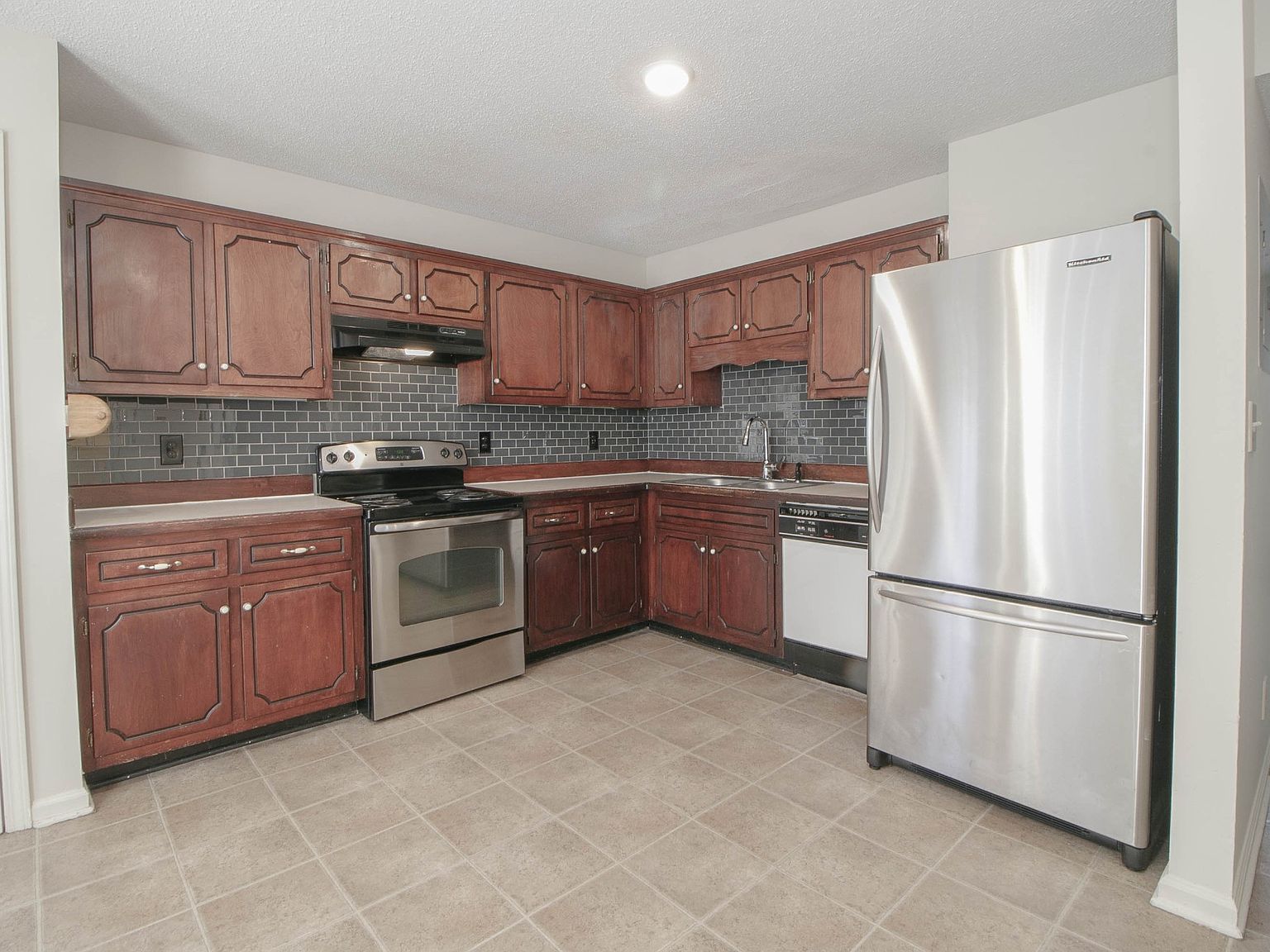 2000 Tynewood Dr Clarksville, TN 37042 - Thumbnail 5