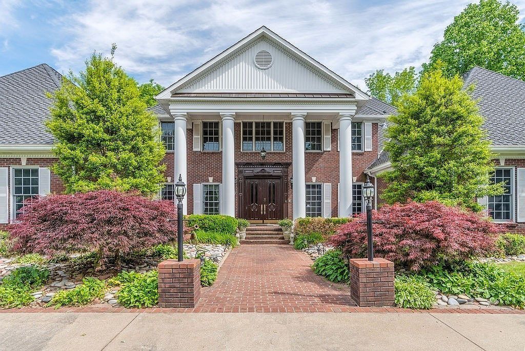 2081 Mossy Oak Cir Clarksville, TN 37043 - Thumbnail 5