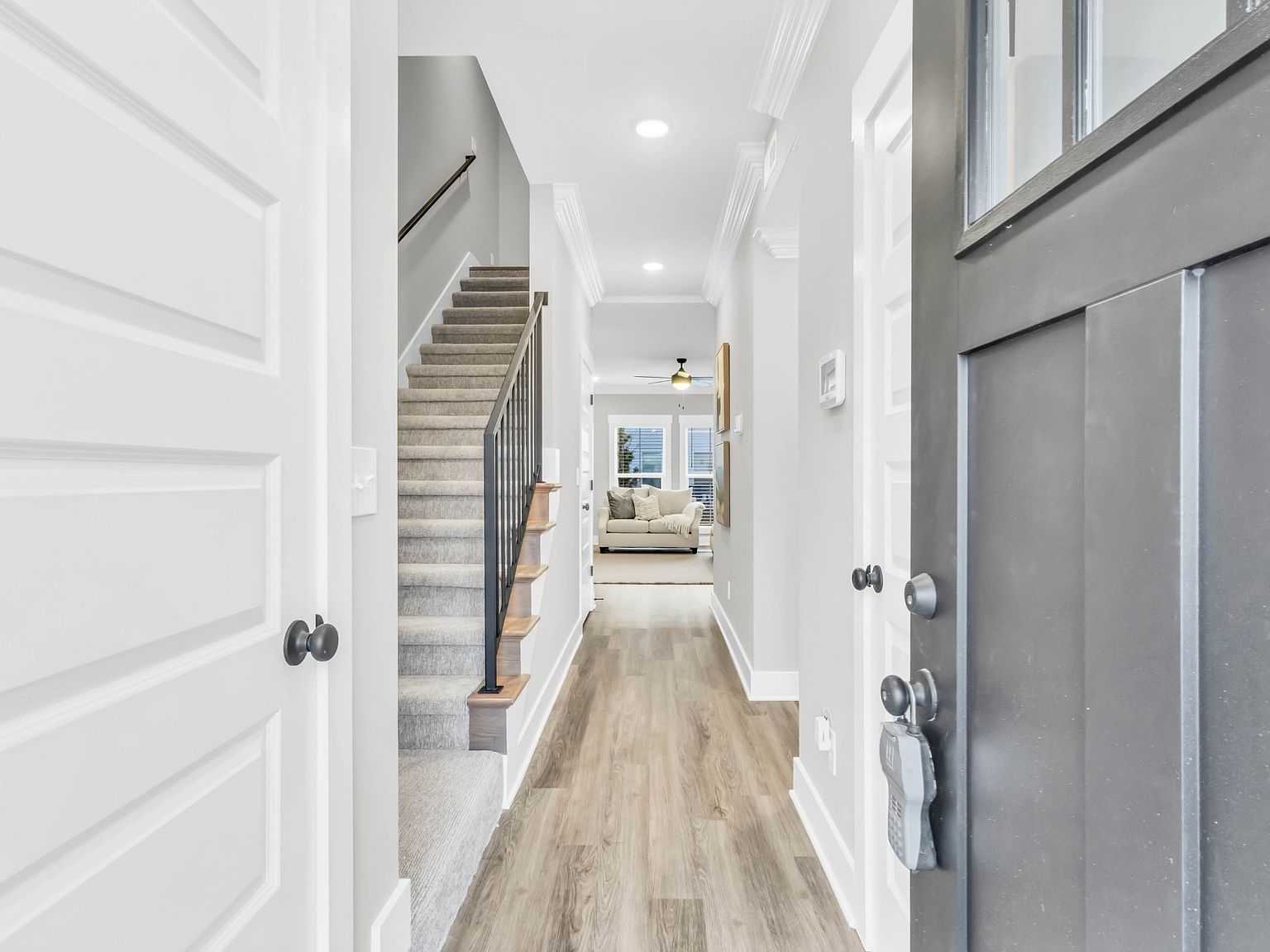 166 Sango Dr BUILDING 6-54 Clarksville, TN 37043 - Thumbnail 5