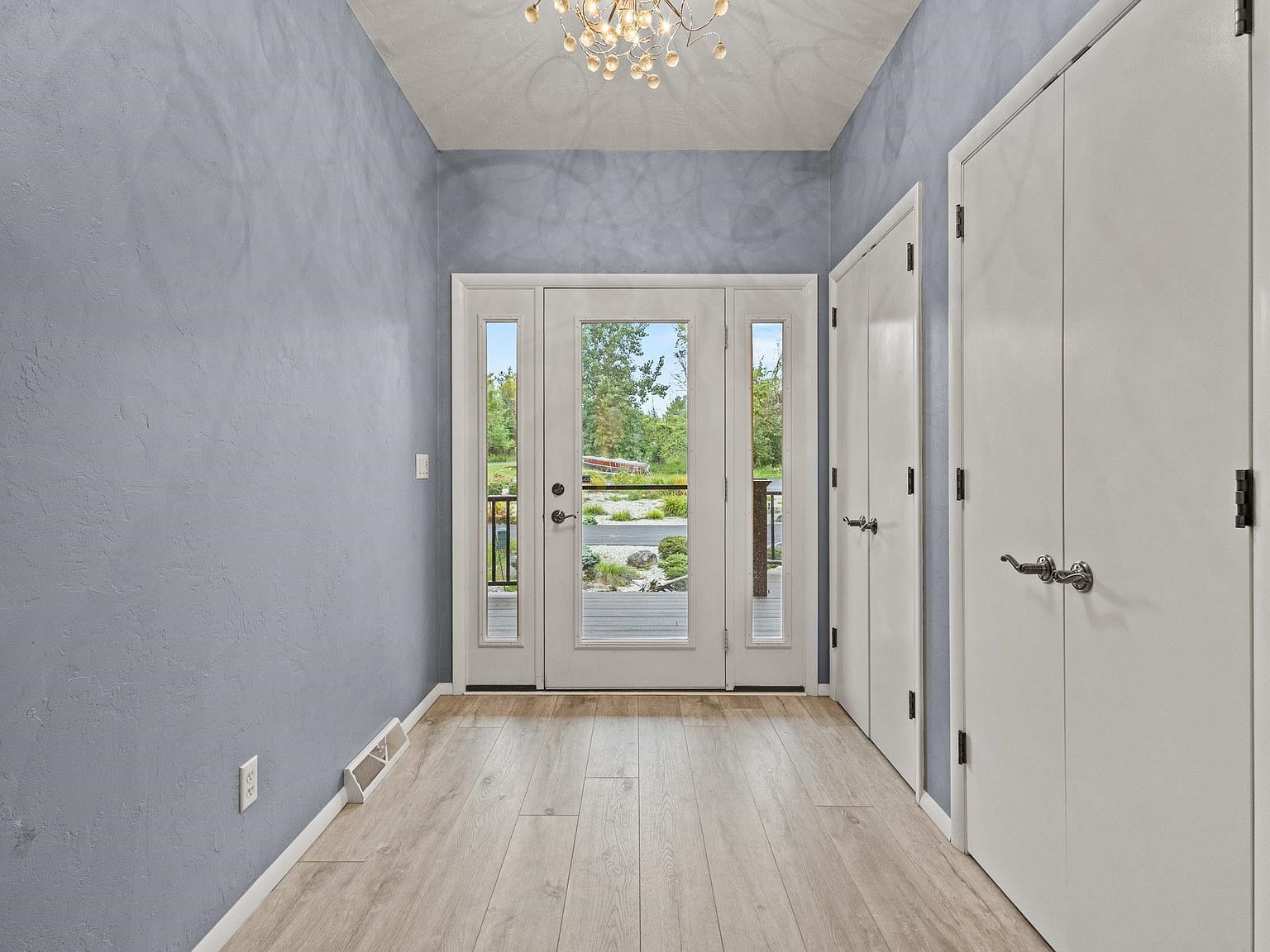 658 N Forest Dr Forestville, WI 54213 - Thumbnail 5