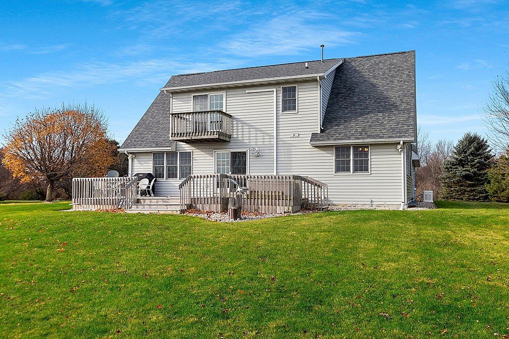 N1356 Lakeshore Rd Kewaunee, WI 54216 - Thumbnail 5