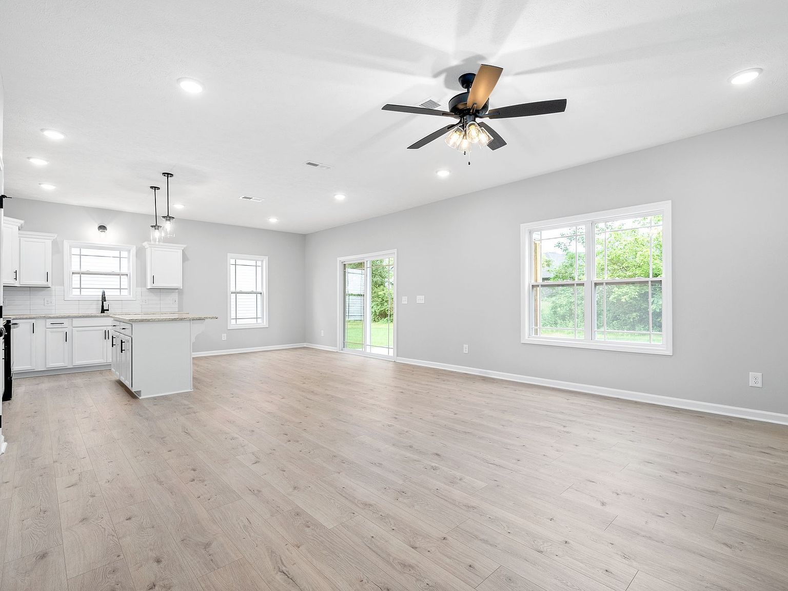 1204 Boulder Pass Rd LOT 67 Clarksville, TN 37040 - Thumbnail 5