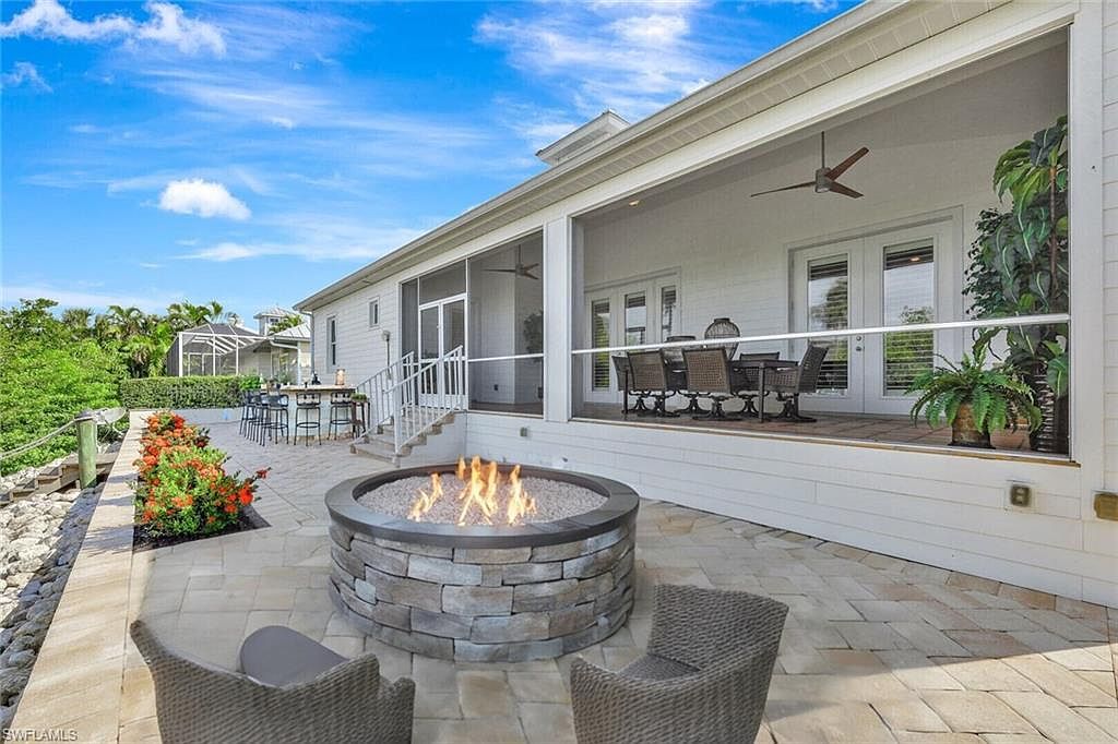 27080 Flamingo Dr Bonita Springs, FL 34135 - Thumbnail 5