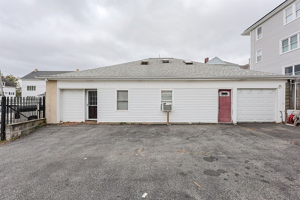 273 Tremont St Fall River, MA 02720 - Thumbnail 5