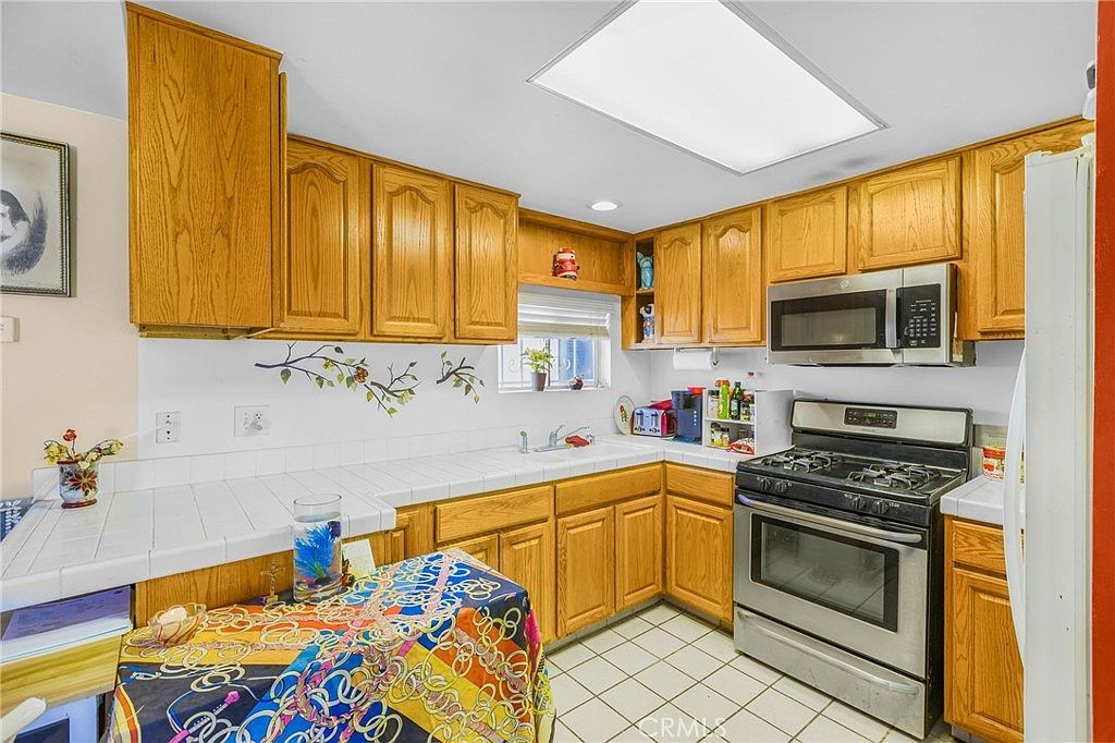 850 W Mission Blvd Trailer A46 Ontario, CA 91762 - Thumbnail 5