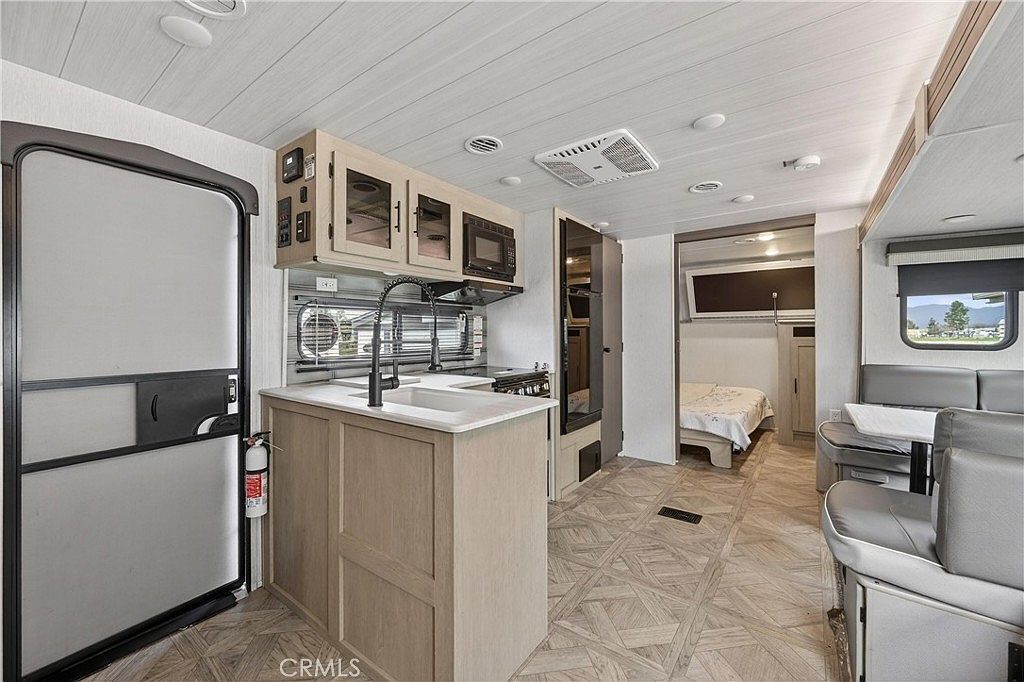 1295 S Cawston Ave Space 62 Hemet, CA 92545 - Thumbnail 5