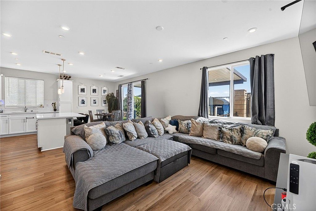 500 Enzo St Lake Elsinore, CA 92530 - Thumbnail 5