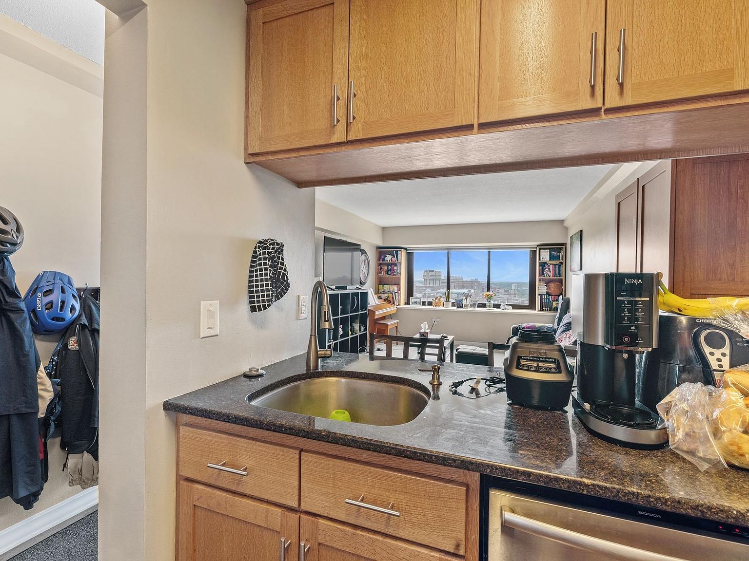 1920 S 1st St APT 1907 Minneapolis, MN 55454 - Thumbnail 5