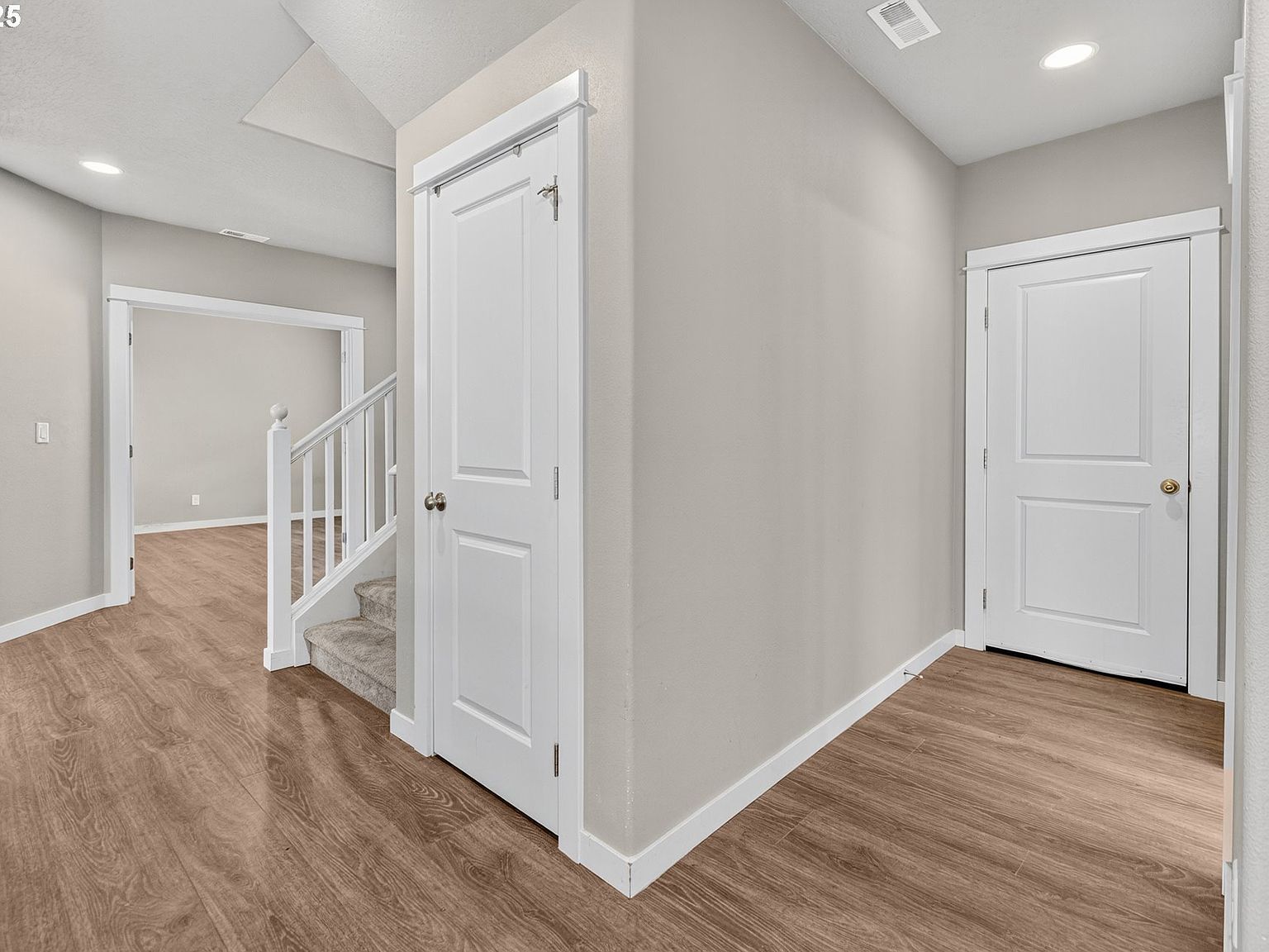 1375 Lorien Ln Eugene, OR 97404 - Thumbnail 5