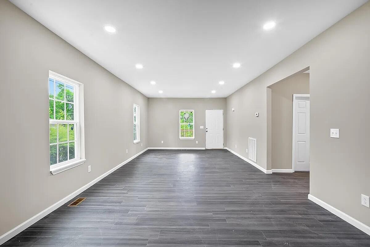 1240 Wheeler Ave Chattanooga, TN 37406 - Thumbnail 5