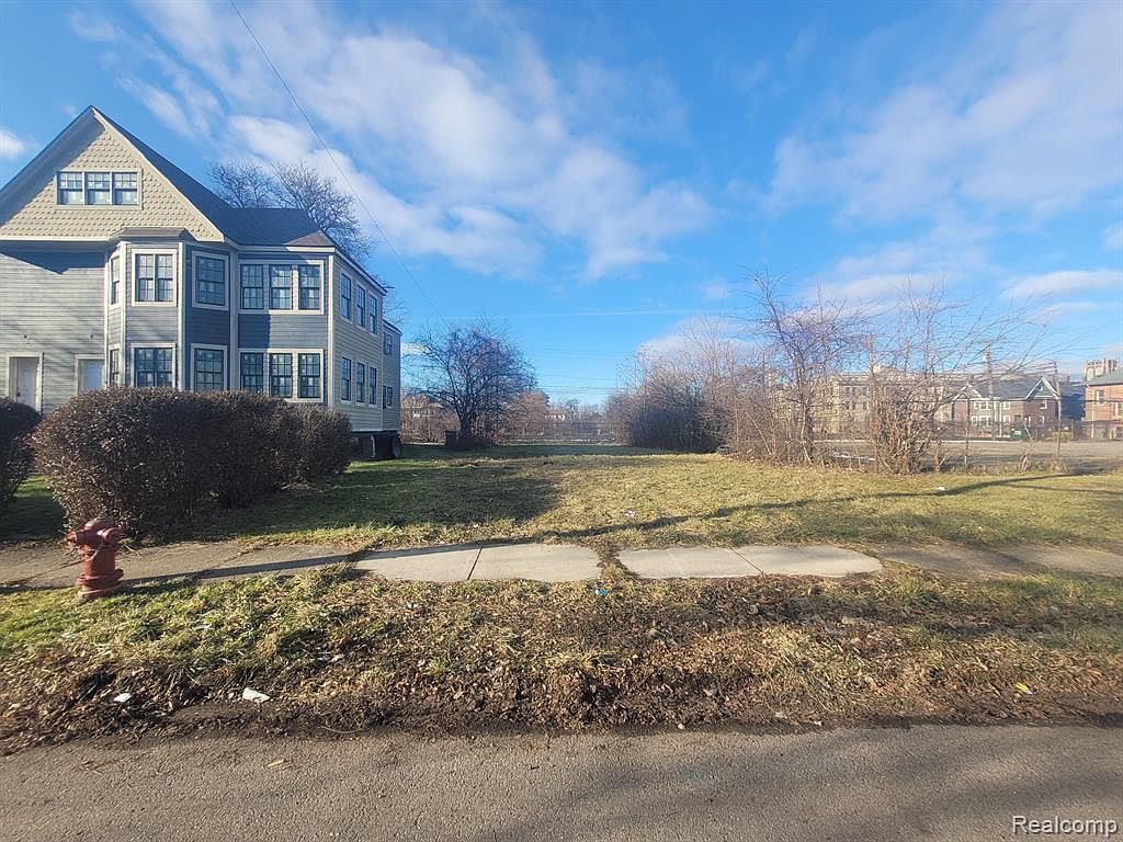 90 Blaine St Detroit, MI 48202 - Thumbnail 5