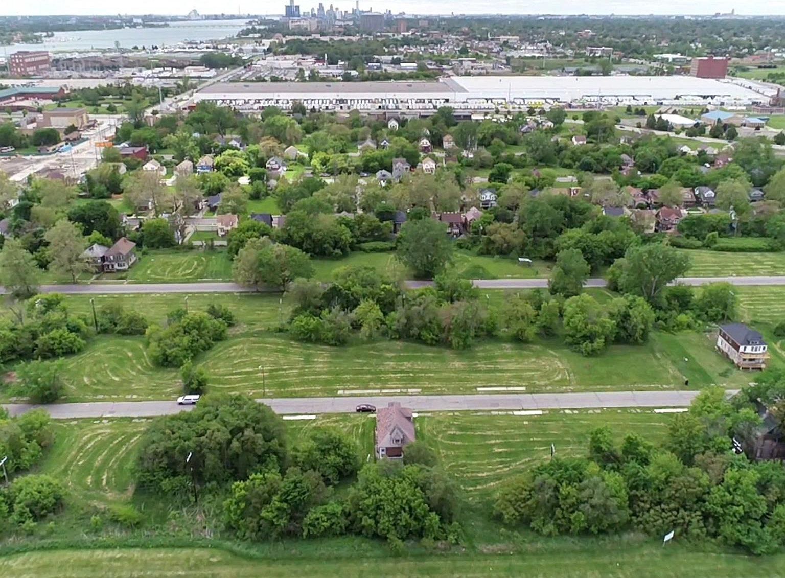 845 Continental St Detroit, MI 48215 - Thumbnail 5