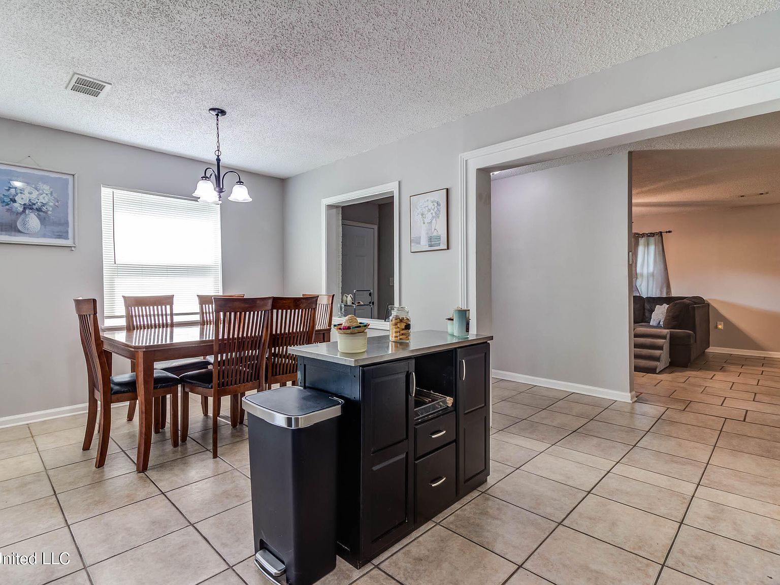 79 Holly Cir Gulfport, MS 39501 - Thumbnail 5