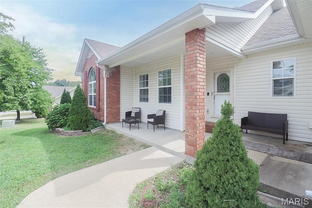 129 Birch Tree Cir Saint Robert, MO 65584 - Thumbnail 5