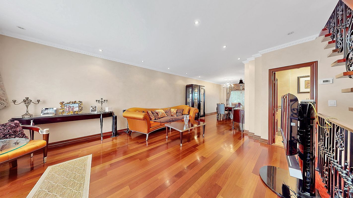 20 Corbin Pl Brooklyn, NY 11235 - Thumbnail 5