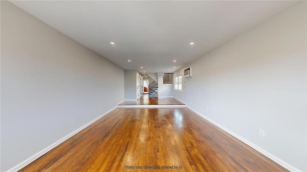 8 Thayer Pl Staten Island, NY 10306 - Thumbnail 5