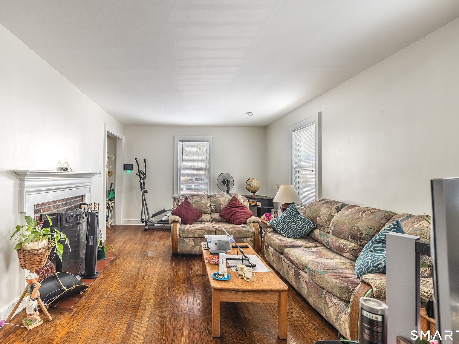 61 Astoria Ave Bridgeport, CT 06604 - Thumbnail 5