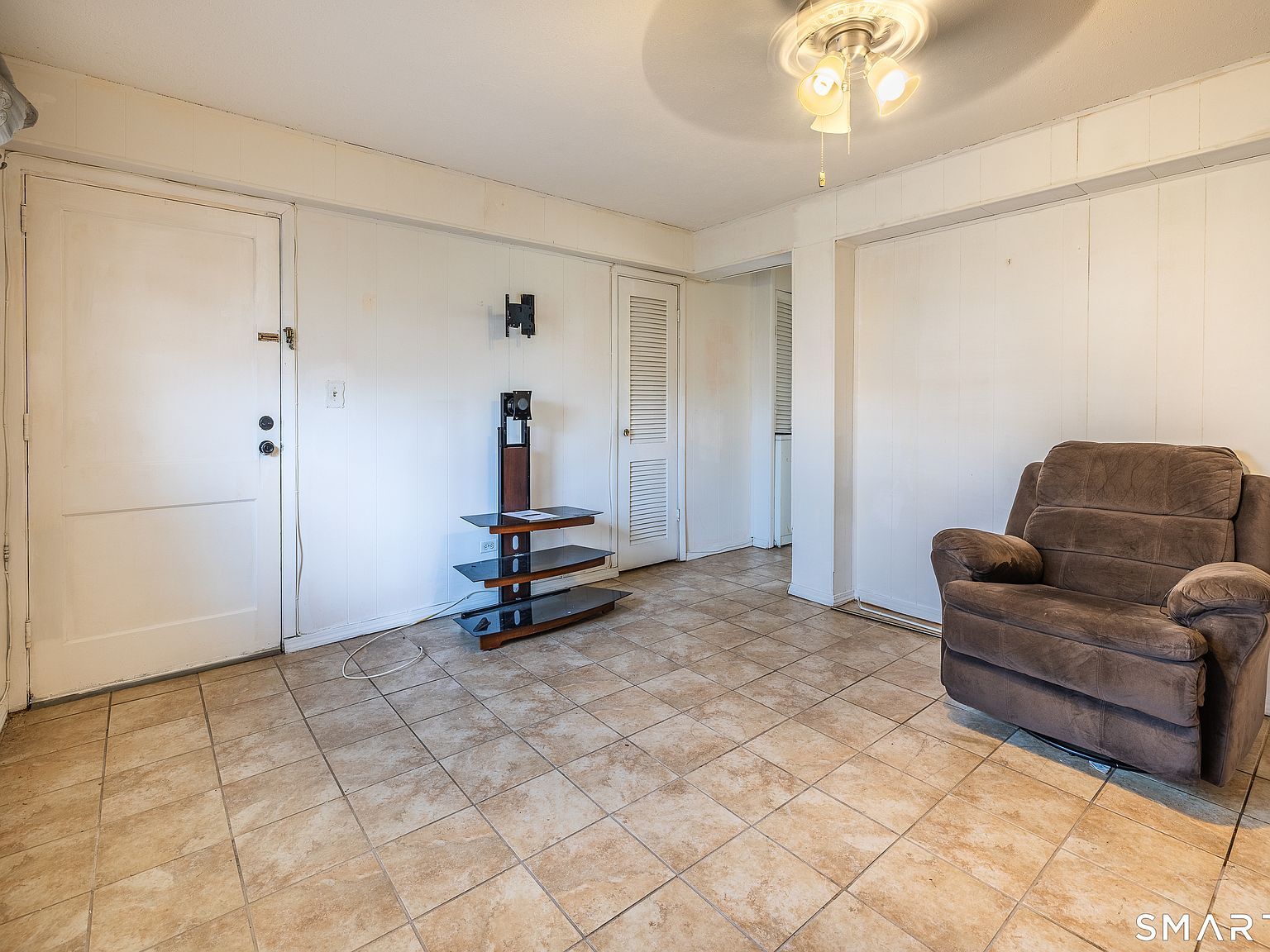 317 Granfield Ave #B Bridgeport, CT 06610 - Thumbnail 5