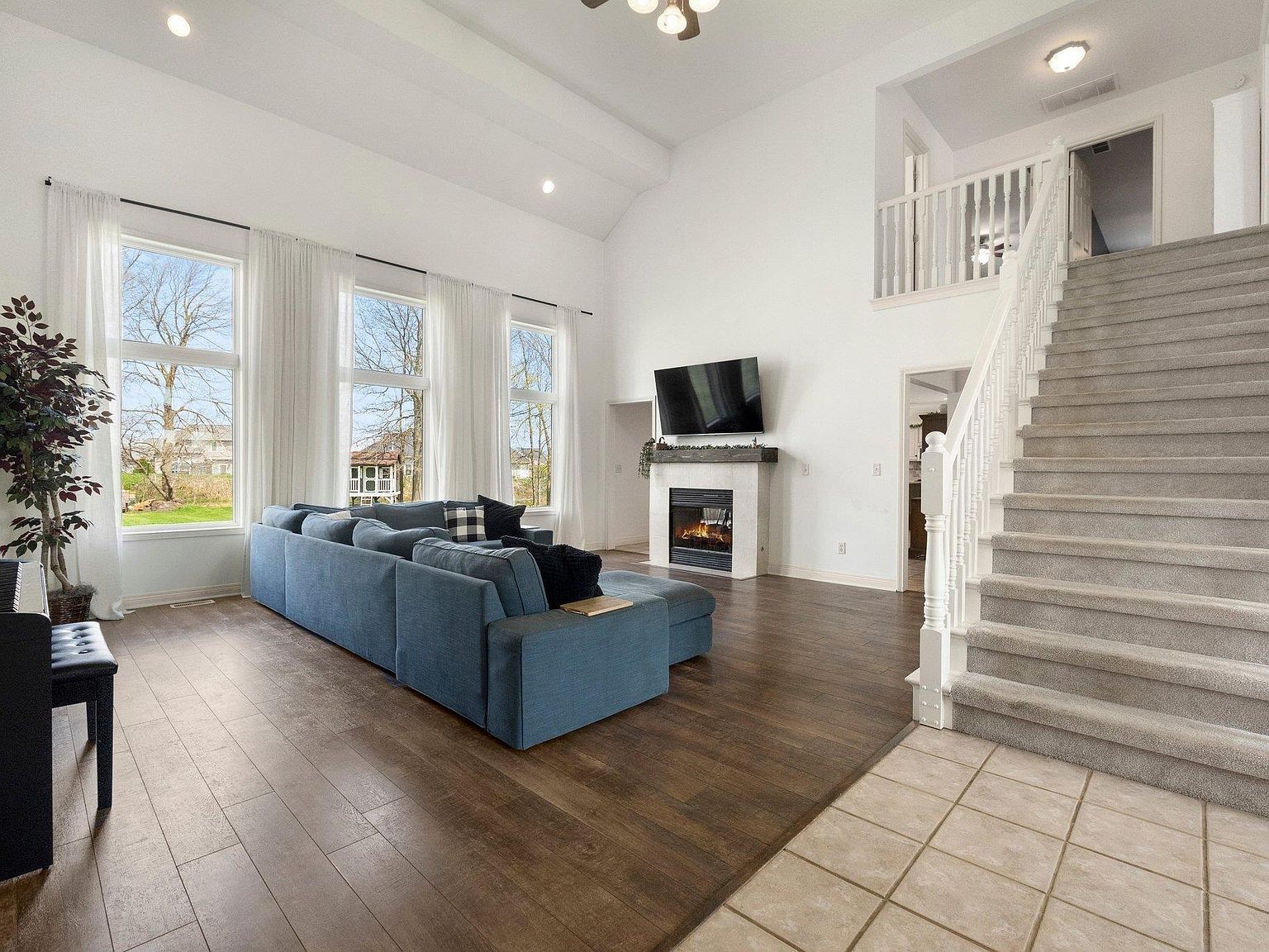 10235 Consta Verde Cmns Leo, IN 46765 - Thumbnail 5