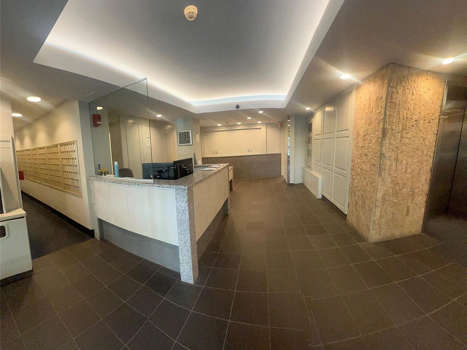 555 E William St APT 10I Ann Arbor, MI 48104 - Thumbnail 5