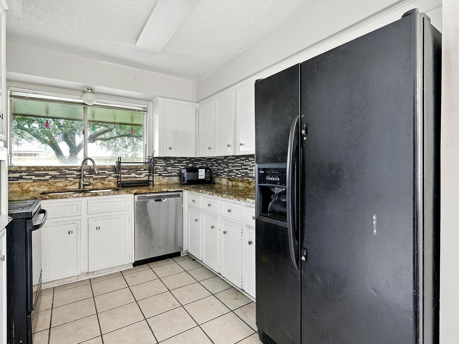 9810 Bayou Woods Dr Baytown, TX 77521 - Thumbnail 5