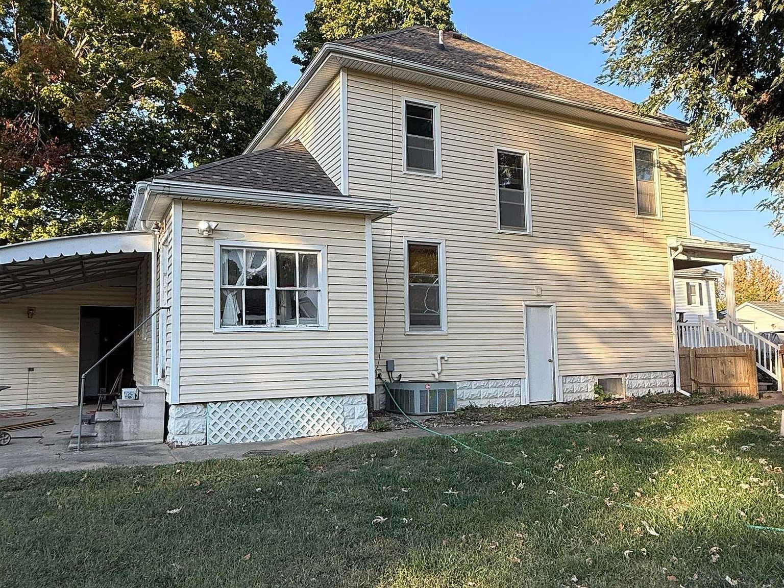 215 S Barnett St Nauvoo, IL 62354 - Thumbnail 5